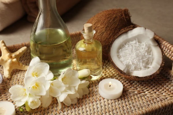 Hot coconut oil massage Hot coconut oil massage